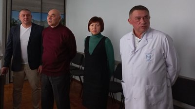 поліклініка, лікарня, закриття, реабілітація, лікарі, робота, скорочення, міськрада поліклініка, лікарня, закриття, реабілітація, лікарі, робота, скорочення, міськрада