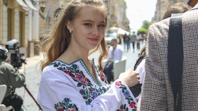 Відтворена вишита сорочка Бандери та музичний лекторій. Програма заходів до Дня вишиванки у Чернівцях