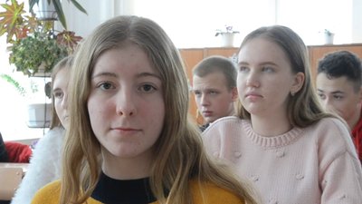 У школах Тернополя мають запровадити предмет "Основи сім’ї" У школах Тернополя мають запровадити предмет "Основи сім’ї"