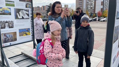 У Черкасах відкрилась виставка "Інфоспротив" У Черкасах відкрилась виставка "Інфоспротив"