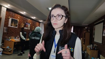 Майстер-класи та заняття з психологом: в Житомирі працює осінній табір для дітей-переселенців Майстер-класи та заняття з психологом: в Житомирі працює осінній табір для дітей-переселенців