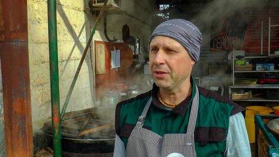 гарячі обіди переселенці Донбас їжа страви допомога благодійний фонд "Їжа життя Дніпро"