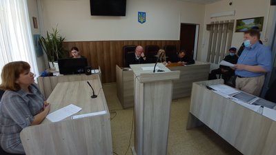 Вбивство у полтавському тирі: прокуратура просить обвинуваченій 12 років ув’язнення, адвокат – проти Вбивство у полтавському тирі: прокуратура просить обвинуваченій 12 років ув’язнення, адвокат – проти