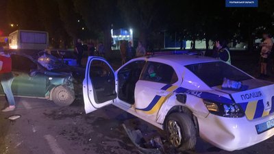 У Полтаві нетверезий водій в`їхав у патрульну машину: двоє травмованих