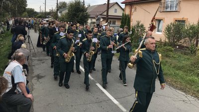 На Прикарпатті прощаються із загиблим бійцем ООС На Прикарпатті прощаються із загиблим бійцем ООС
