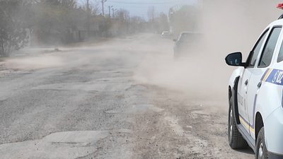Дорога на вулиці Енергетичній у Новоселиці