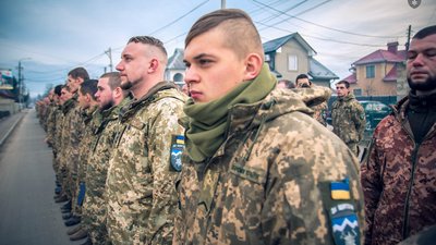 Прикарпатці збирають гроші на квадроцикли для військових