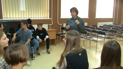 спектакль спектакль