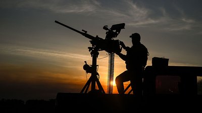 Боєць мобільної вогневої групи ППО