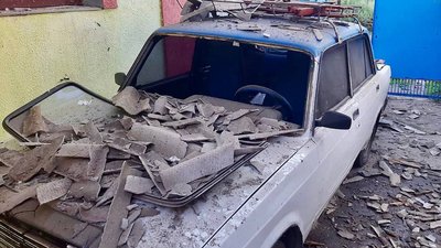 У ніч на 17 серпня російська армія обстріляла два райони Дніпропетровщини: пошкоджені будинки, підприємство, комунікації