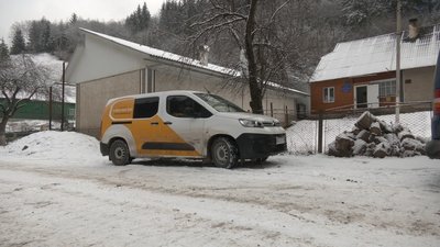 Жителі гірських сіл на Івано-Франківщині залишилися без листоноші й пересувного відділення Жителі гірських сіл на Івано-Франківщині залишилися без листоноші й пересувного відділення