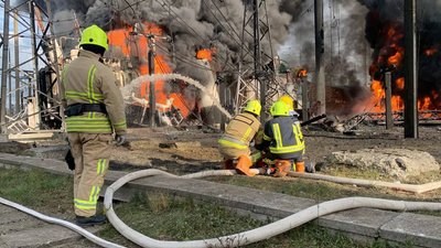 Російські війська завдали ракетних ударів по Рівненщині. Що відомо Російські війська завдали ракетних ударів по Рівненщині. Що відомо