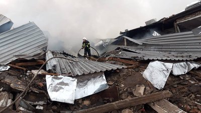 Російські окупанти обстріляли Куп'янськ на Харківщині: влучили у промисловий об'єкт