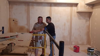 Вдосконалюють ХАБчик. У прифронтовому Золотому втілюють проєкт "Корисне дозвілля — спільна громада" Вдосконалюють ХАБчик. У прифронтовому Золотому втілюють проєкт "Корисне дозвілля — спільна громада"