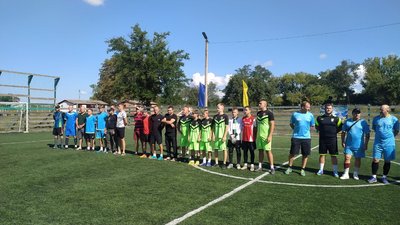 У Дмитрівській громаді на Кіровоградщині відбувся турнір з мініфутболу у пам’ять про загиблого бійця Олександра Катану У Дмитрівській громаді на Кіровоградщині відбувся турнір з мініфутболу у пам’ять про загиблого бійця Олександра Катану