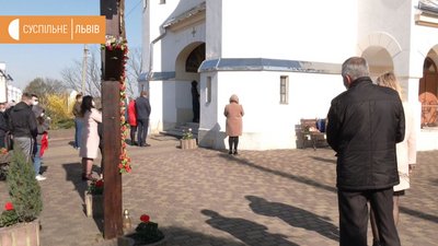 Церква у селі Солонка. Вербна неділя у Львові та області: чи дотримуються карантину? Церква у селі Солонка. Вербна неділя у Львові та області: чи дотримуються карантину?