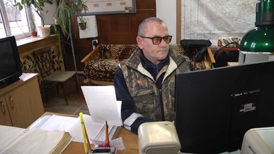 Як запалюють ліхтарі у Житомирі та чому деякі провулки міста неосвітлені Як запалюють ліхтарі у Житомирі та чому деякі провулки міста неосвітлені
