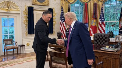 Олександр Усик та Дональд Трамп