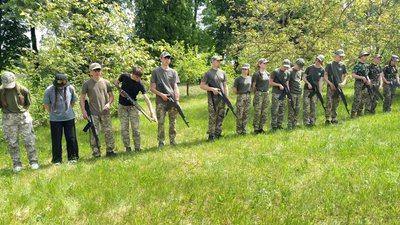На Волині триває обласний етап Всеукраїнської дитячо-юнацької військово-патріотичної гри "Сокіл" На Волині триває обласний етап Всеукраїнської дитячо-юнацької військово-патріотичної гри "Сокіл"