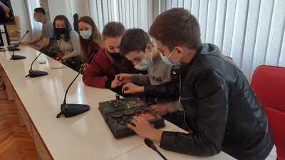 На Тернопільщині презентують інтерактивну книгу "Магічний Кобзар" На Тернопільщині презентують інтерактивну книгу "Магічний Кобзар"