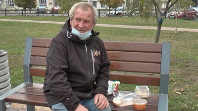 У Полтаві роздають безплатні гарячі обіди