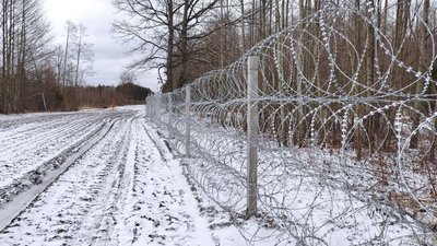 Посилена охорона та залучення резервів: на Волині укріплюють пункти пропуску на кордоні з Білоруссю