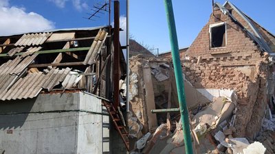 Внаслідок обстрілу РФ в Оріхові на Запоріжжі загинули двоє мирних жителів Внаслідок обстрілу РФ в Оріхові на Запоріжжі загинули двоє мирних жителів