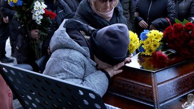 Брали участь у визволенні Миколаївщина та Херсонщини: в Одесі прощалися з двома військовими Брали участь у визволенні Миколаївщина та Херсонщини: в Одесі прощалися з двома військовими