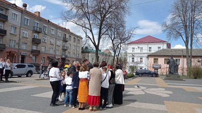 У центрі Тернополя водили гаївки