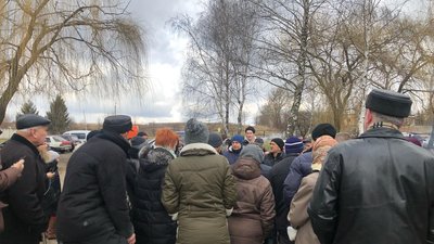 Госпіталь у Винниках досі заблокований - люди чергували впродовж всієї ночі Госпіталь у Винниках досі заблокований - люди чергували впродовж всієї ночі