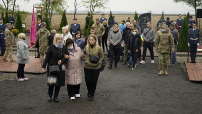 Роковини катастрофи Ан-26 під Чугуєвом: фоторепортаж Роковини катастрофи Ан-26 під Чугуєвом: фоторепортаж
