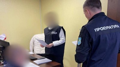 На Харківщині затримали експоліцейського, який працевлаштувався в "народну міліцію" окупантів — ДБР