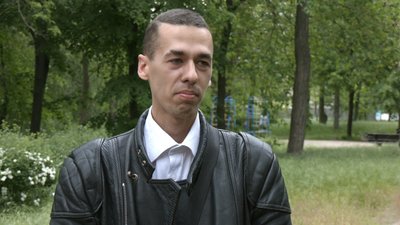 Знайшли кохання під час війни: у Запоріжжі волонтер з Англії одружився з українкою Знайшли кохання під час війни: у Запоріжжі волонтер з Англії одружився з українкою