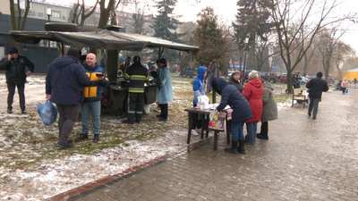 Як працює польова кухня в Івано-Франківську. Репортаж Як працює польова кухня в Івано-Франківську. Репортаж