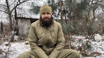 "З принципами жити дорожче": чемпіон світу Андрій Ткачук воює на передовій "З принципами жити дорожче": чемпіон світу Андрій Ткачук воює на передовій