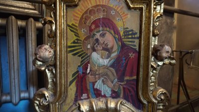ікона, яка потребує реставрації ікона, яка потребує реставрації