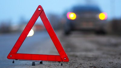 На трасі Київ-Чернігів двічі переїхали пішохода
