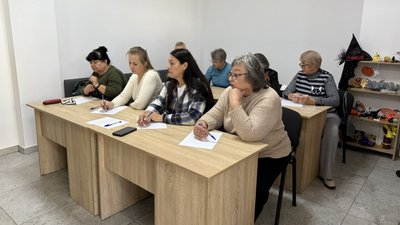 Радіодиктант національної єдності пишуть вимушені переселенці в Ужгороді