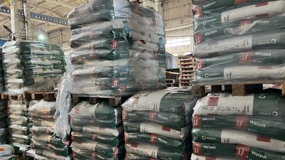 Організація фермерів Австрії передала допомогу аграріям Львівщини Організація фермерів Австрії передала допомогу аграріям Львівщини