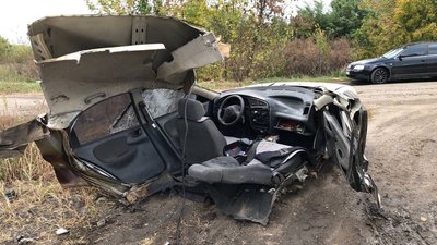 На Харківщині зіткнулися Daewoo Lanos та Mazda СХ5, внаслідок чого травмовані троє людей, серед них дитина, Харківська область На Харківщині зіткнулися Daewoo Lanos та Mazda СХ5, внаслідок чого травмовані троє людей, серед них дитина, Харківська область