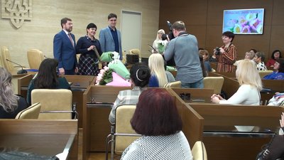 У Запоріжжі вручили дипломи «Господиням свого краю»
