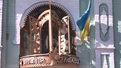 Закулісся казки: як актори черкаського лялькового театру готуються до вистав Закулісся казки: як актори черкаського лялькового театру готуються до вистав