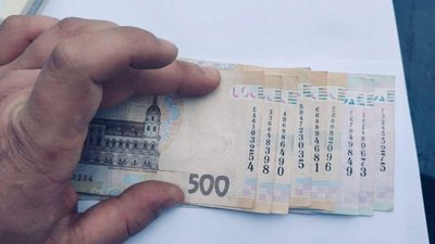 На Прикарпатті затримали коломиянина, який обікрав автомобіль жителя Луганщини — поліція На Прикарпатті затримали коломиянина, який обікрав автомобіль жителя Луганщини — поліція