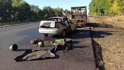 Під Сумами ущент згоріла маршрутка. Є травмовані (ОНОВЛЕНЕ)