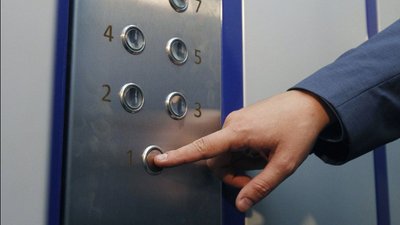 У миколаївських багатоповерхівках працюють понад дві тисячі ліфтів. Хто забезпечує їх обслуговування