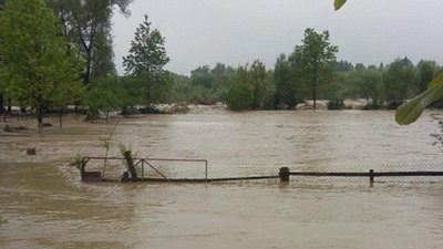 Втретє у цьому році підтоплює прикарпатське селище Солотвин Втретє у цьому році підтоплює прикарпатське селище Солотвин