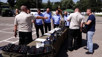 Прикарпатські Нацгвардійці і жандарми з Румунії розповіли про підсумки півторарічної співпраці Прикарпатські Нацгвардійці і жандарми з Румунії розповіли про підсумки півторарічної співпраці