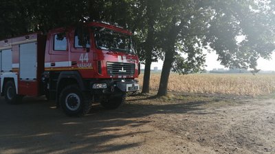 Поблизу місця події перебувають рятувальники ДСНС Поблизу місця події перебувають рятувальники ДСНС