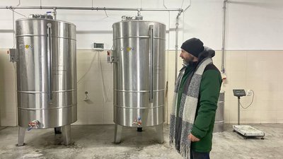 обладнання для викачування меду обладнання для викачування меду