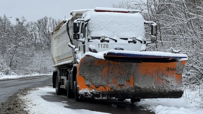 Як прибирають дороги національного й міжнародного значень